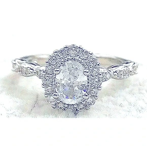 NEW Women’s White Gold Filled Oval Simulated Diamond Engagement‎ Ring, Sz 7 - Picture 10 of 10